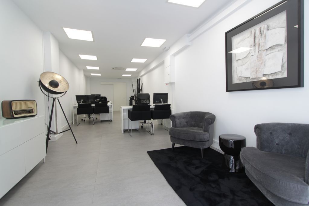 Dextra pisos - inmobiliaria en Castelldefels - oficinas