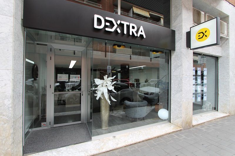 Contacto Dextra pisos -oficina en calle fleming