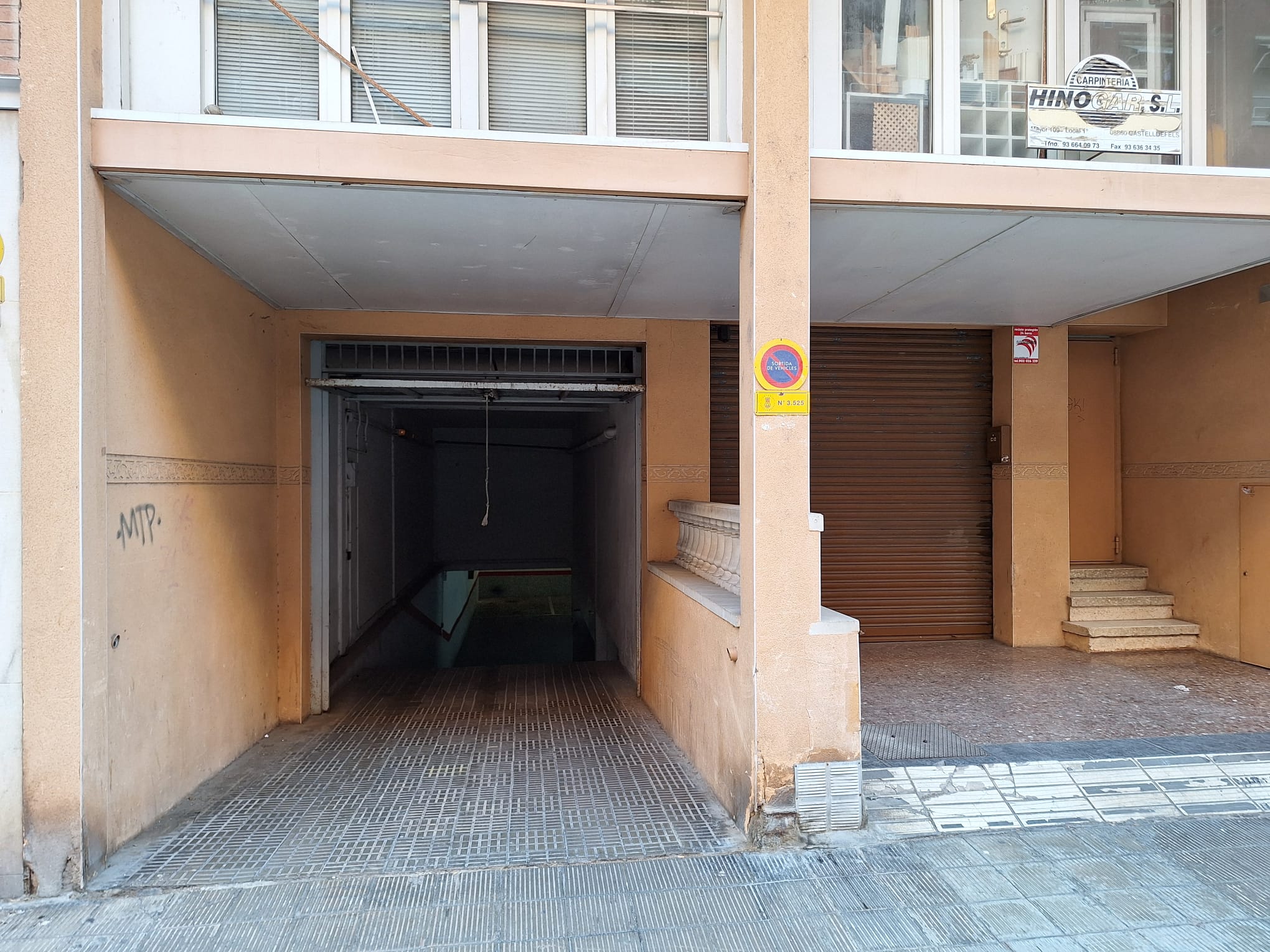 Plaza de Parking en Venta en Pueblo