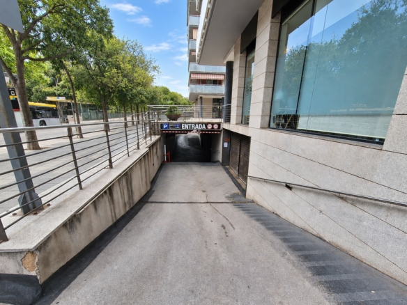 Plaza de Parking en Alquiler